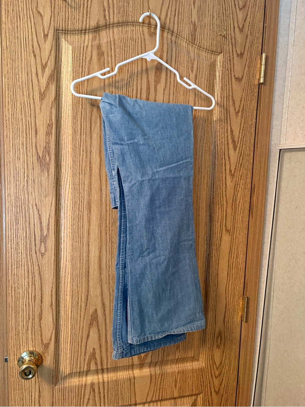 Women’s Boot Cut Jeans in Light Blue 32x32